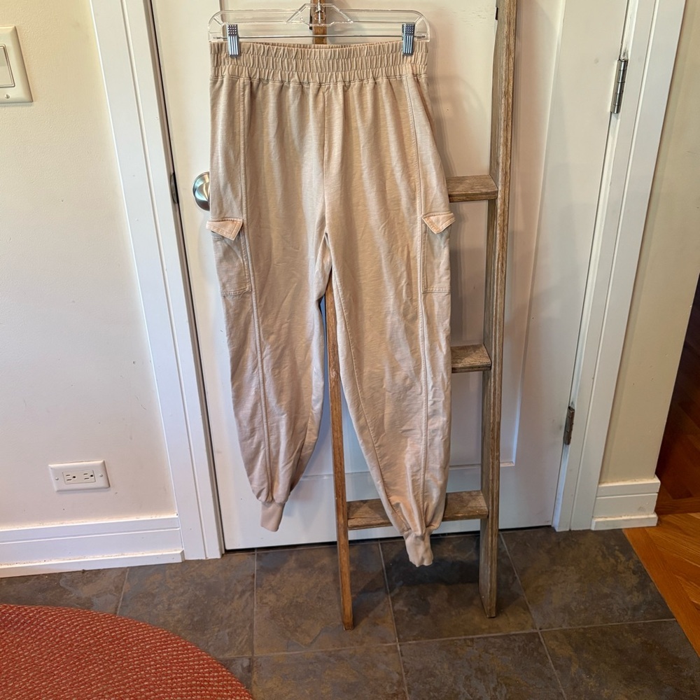 Ruby Ribbon Women’s Tan Colored Joggers